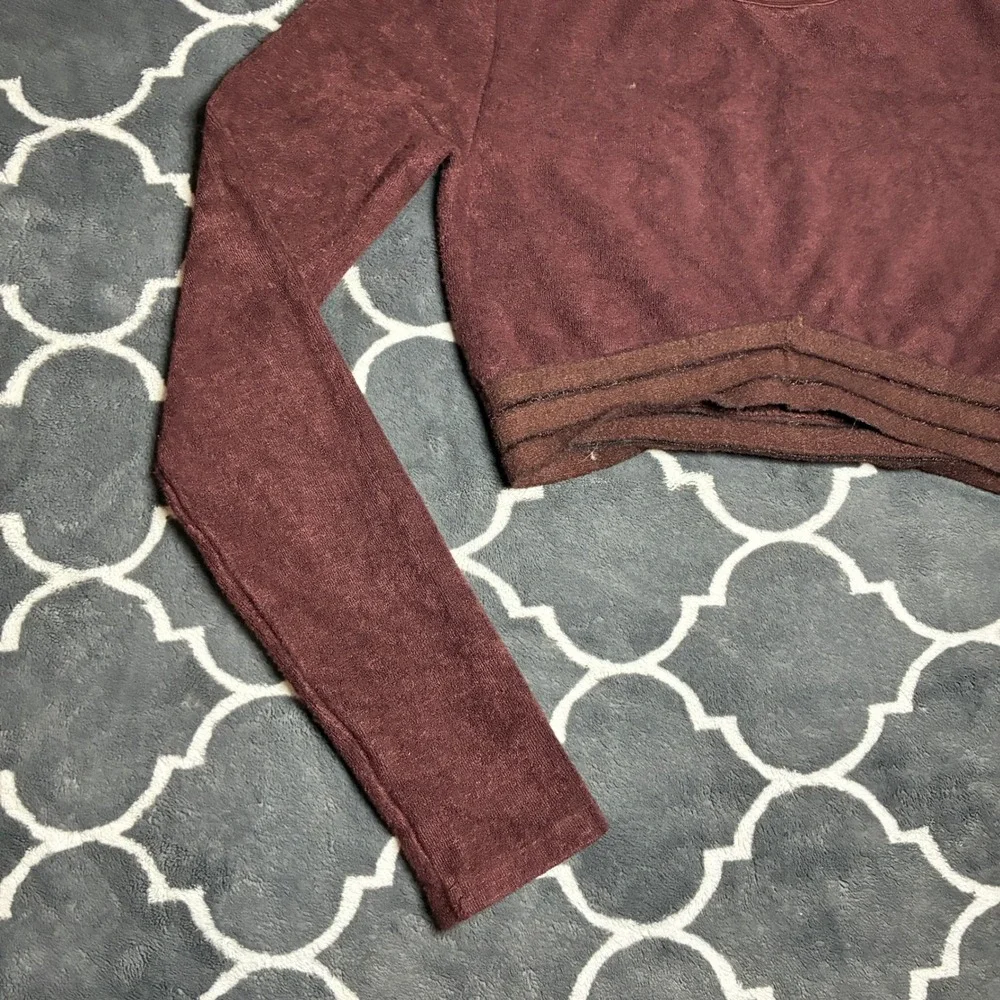 Alo Yoga Long Sleeve Crop Top Burgundy Maroon Criss Cross Waist Athletic Small